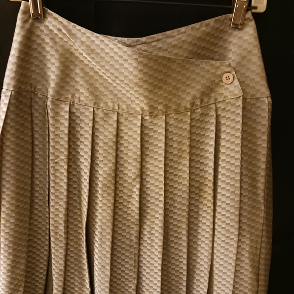 80s Vintage Jac Dale Silver Pleated Maxi Skirt - Picture 4 of 16